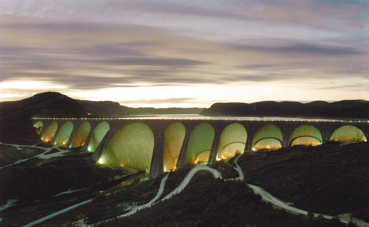 Manic-5 de nuit, Hydro-Québec